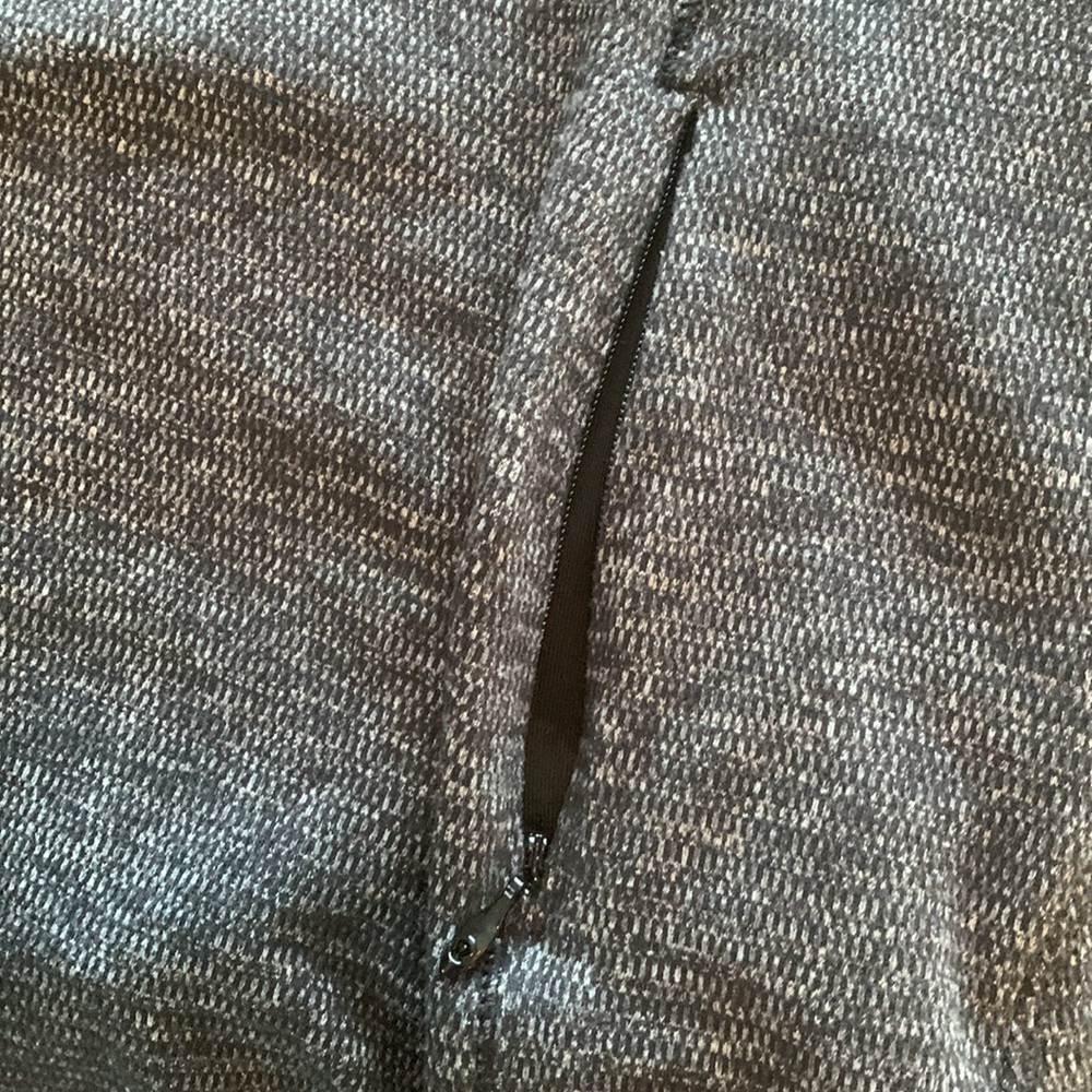 Lululemon jacket - Picture 6 of 6